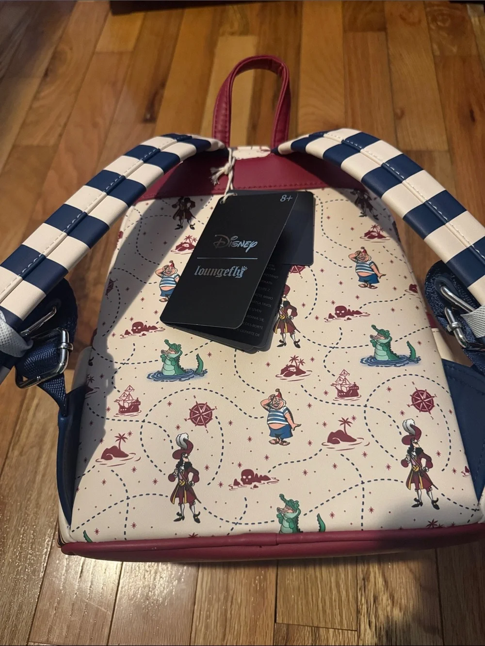NWT Loungefly Disney Peter Pan Captain Hook Ship Wheel Rotating Mini Backpack - Picture 8 of 12